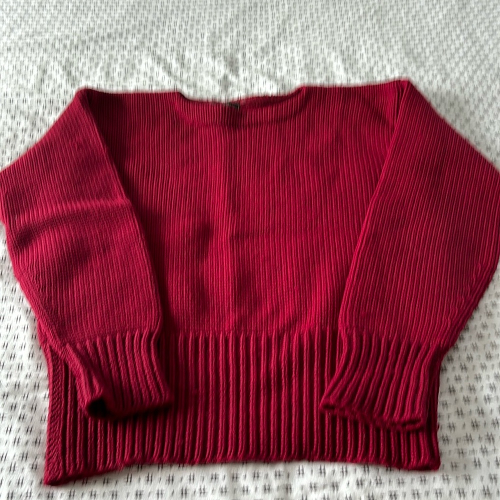 Vintage Men’s Stadium Sportswear sweater, crimson, shaker knit, wool, size M?